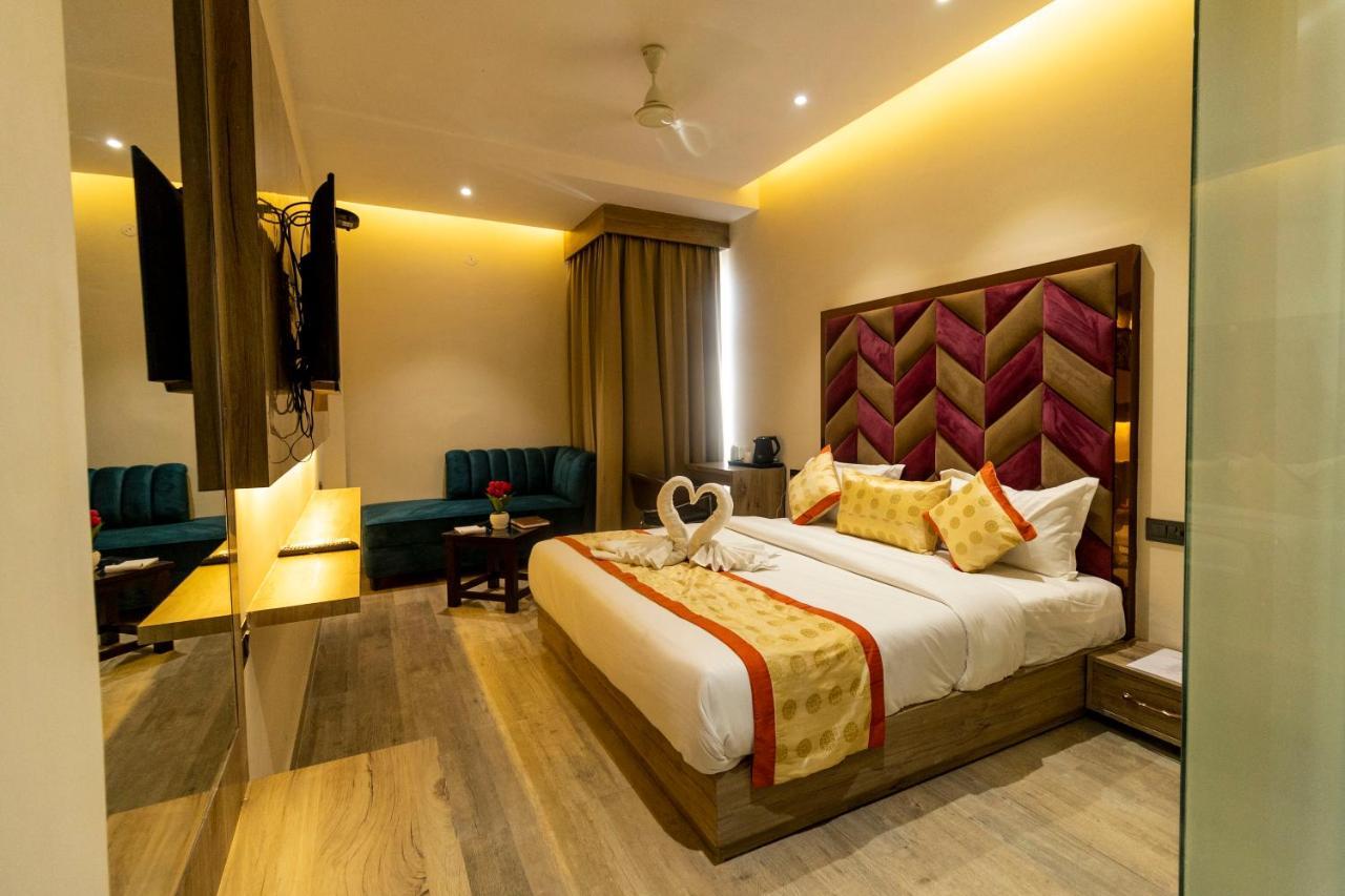 Hotel Golden Lotus Amritsar Luaran gambar